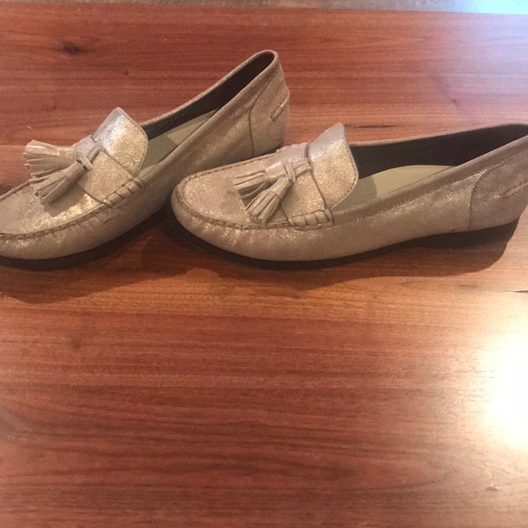 Loafers - Picture 3 of 6